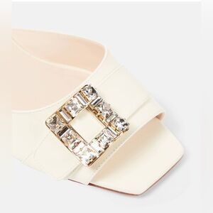 Roger Vivier Bikiviv Buckle-Embellished Patent Leather Mules $1260